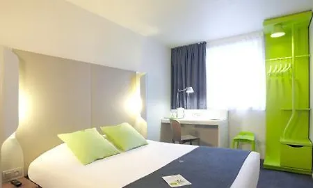 Hotell Campanile - Geneve Annemasse
