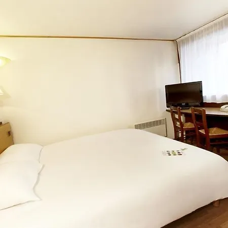 Campanile - Geneve Hotell 3*