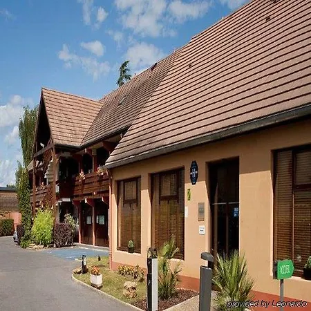 Campanile - Geneve Hotell